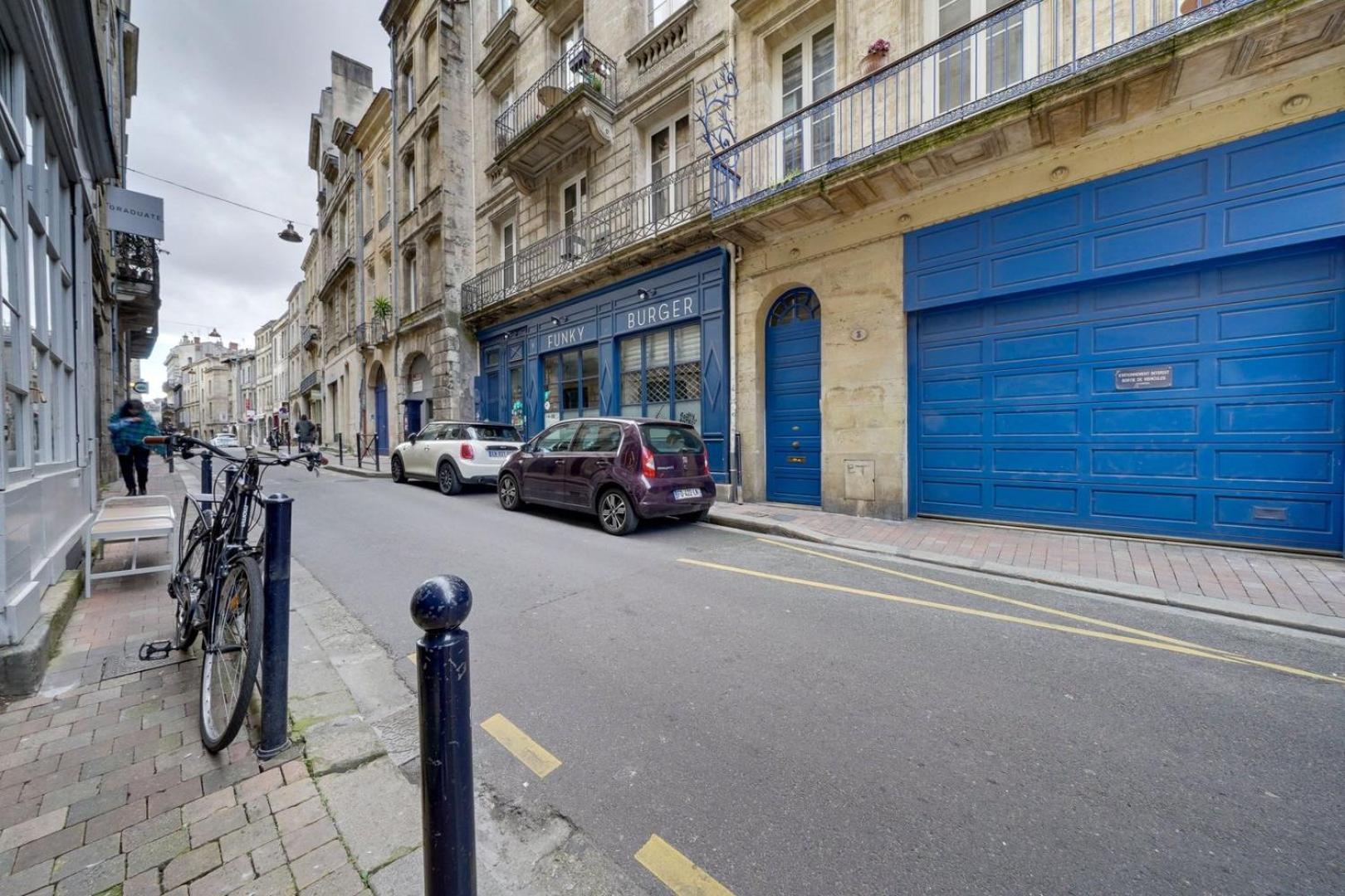 Very Nice Apartment In The Historical Center Bordeaux Luaran gambar