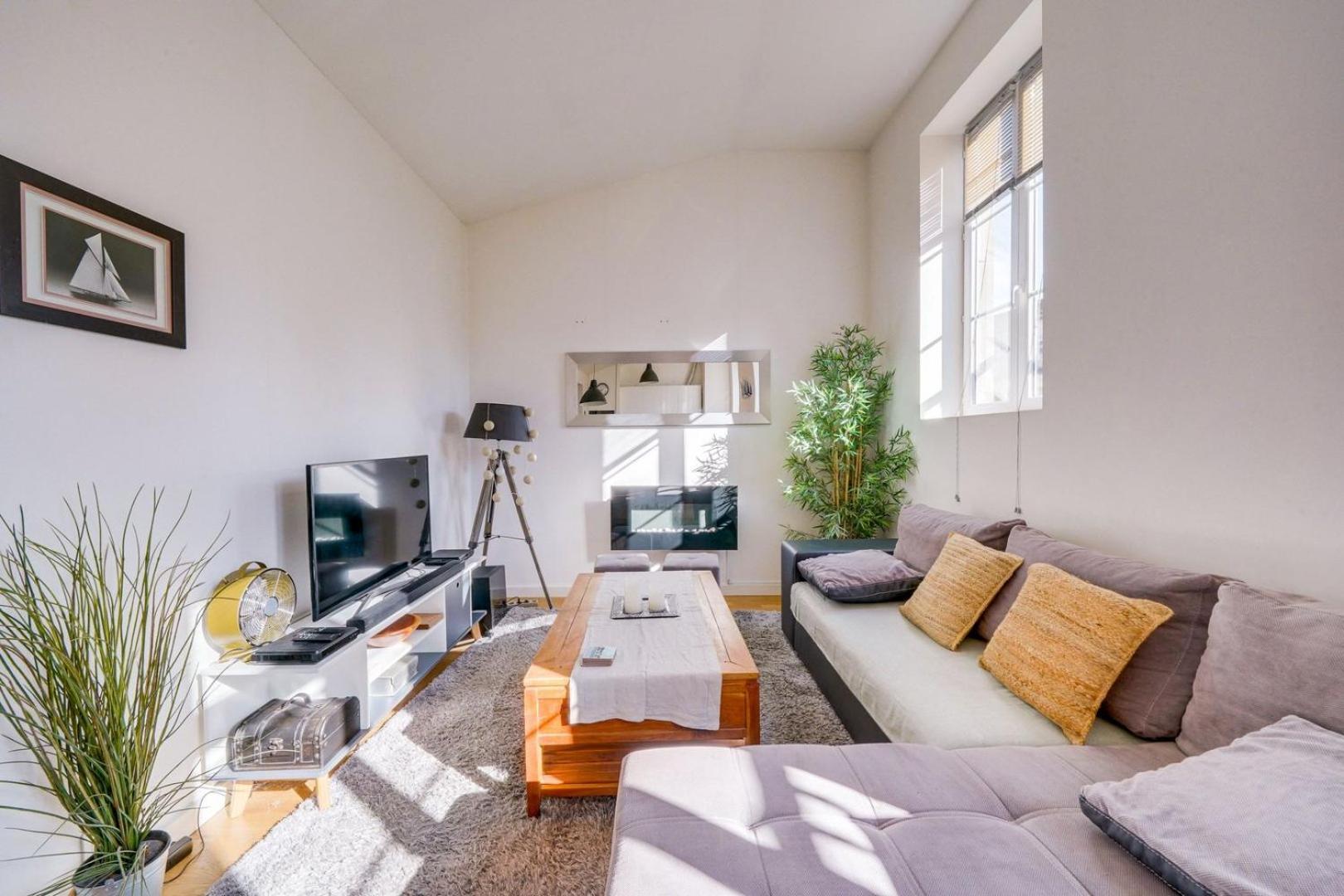 Very Nice Apartment In The Historical Center Bordeaux Luaran gambar